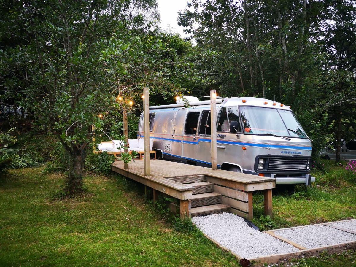 Glamping 1970 American Airstream Motorhome Ponsanooth Zewnętrze zdjęcie